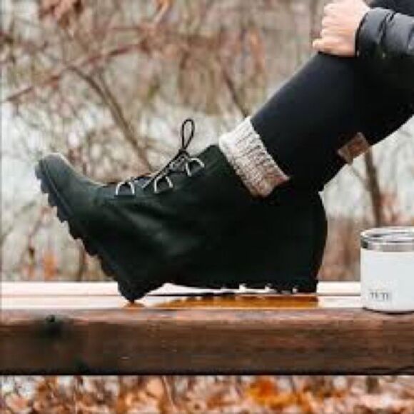 SOREL Joan Of Arctic Wedge  II Lace Up Boot - Picture 1 of 14